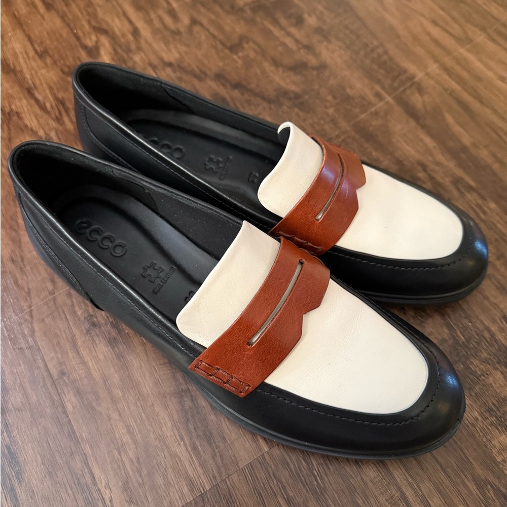 ECCO Black, White, and Brown Loafers